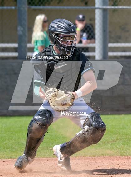 Thumbnail 2 in Staley vs Tigard (Coach Bob National Invitational) photogallery.
