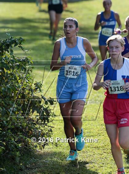 Thumbnail 3 in Monroe Parker Invitational photogallery.