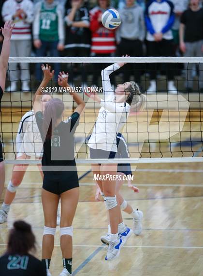Thumbnail 1 in Stoney Creek vs Lake Orion (MHSAA Regional Semifinal) photogallery.