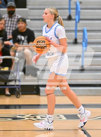 Thumbnail 1 in Estrella Foothills vs. Desert View (Lady Wolves Court Classic) photogallery.
