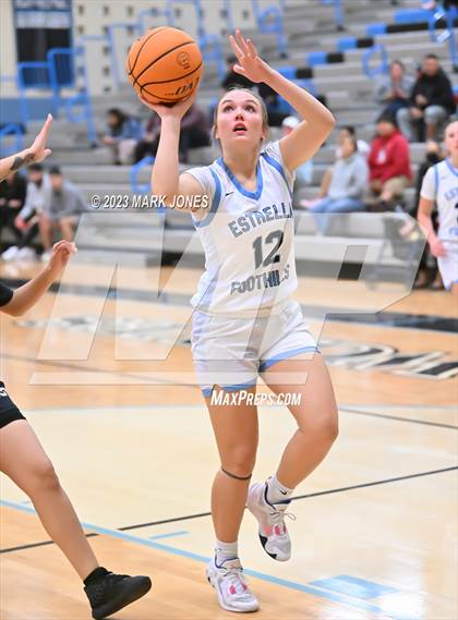 Thumbnail 2 in Estrella Foothills vs. Desert View (Lady Wolves Court Classic) photogallery.