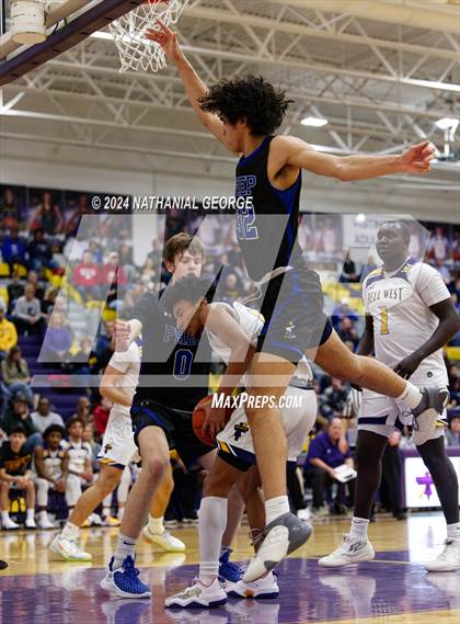 Thumbnail 2 in Creighton Prep @ Bellevue West photogallery.