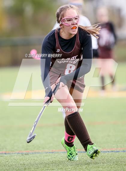 Thumbnail 2 in East Rochester vs. Akron (NYSPHSAA Regional Final) photogallery.
