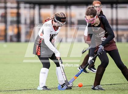 Thumbnail 2 in East Rochester vs. Akron (NYSPHSAA Regional Final) photogallery.