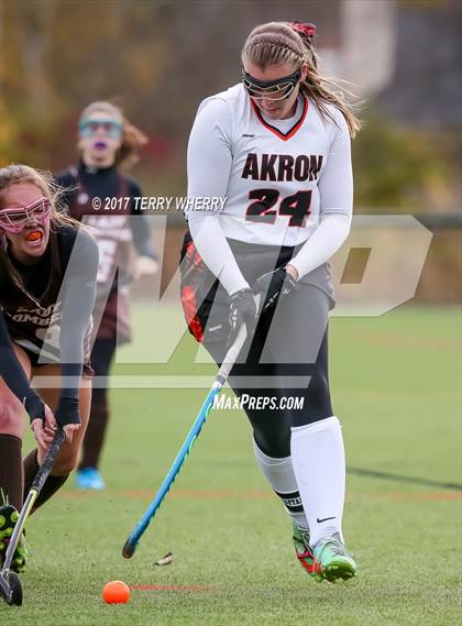 Thumbnail 2 in East Rochester vs. Akron (NYSPHSAA Regional Final) photogallery.