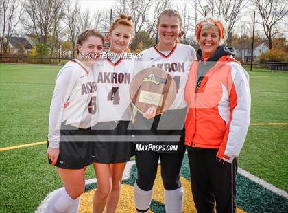 Thumbnail 2 in East Rochester vs. Akron (NYSPHSAA Regional Final) photogallery.