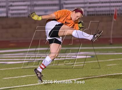 Thumbnail 1 in O'Connor vs. Stevens photogallery.