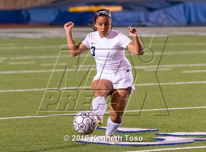 Thumbnail 3 in O'Connor vs. Stevens photogallery.