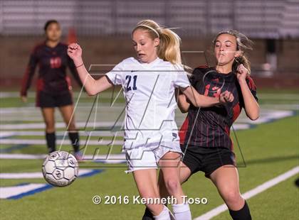 Thumbnail 3 in O'Connor vs. Stevens photogallery.