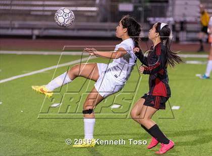 Thumbnail 3 in O'Connor vs. Stevens photogallery.