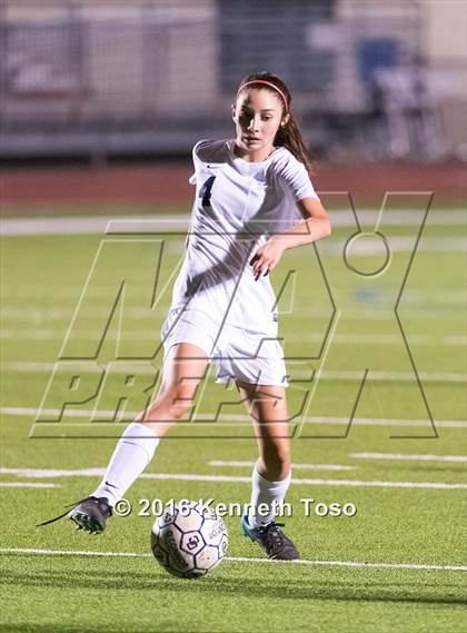 Thumbnail 3 in O'Connor vs. Stevens photogallery.