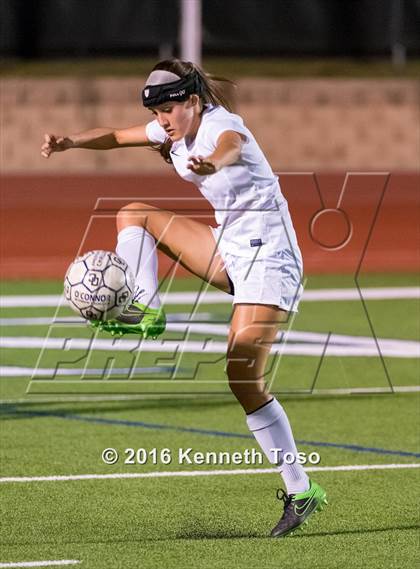 Thumbnail 2 in O'Connor vs. Stevens photogallery.
