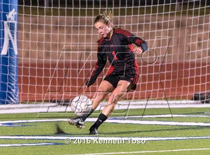 Thumbnail 3 in O'Connor vs. Stevens photogallery.