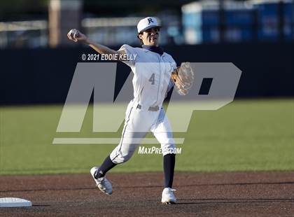 Thumbnail 1 in Dallas Jesuit vs. Coppell (UIL 6A Area Playoff) photogallery.