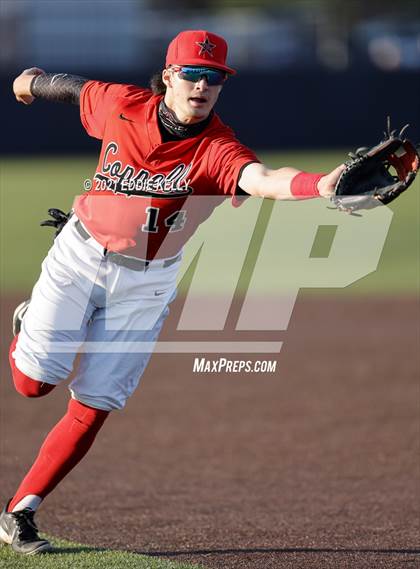 Thumbnail 2 in Dallas Jesuit vs. Coppell (UIL 6A Area Playoff) photogallery.