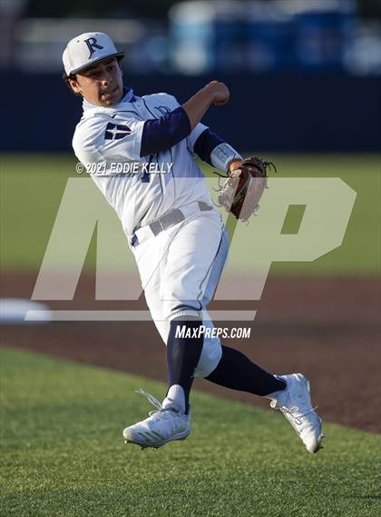 Thumbnail 3 in Dallas Jesuit vs. Coppell (UIL 6A Area Playoff) photogallery.