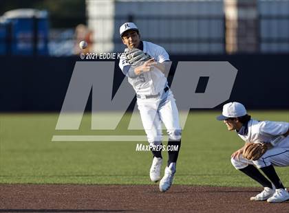 Thumbnail 2 in Dallas Jesuit vs. Coppell (UIL 6A Area Playoff) photogallery.