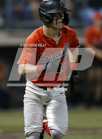 Thumbnail 1 in Dallas Jesuit vs. Coppell (UIL 6A Area Playoff) photogallery.