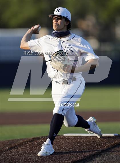 Thumbnail 2 in Dallas Jesuit vs. Coppell (UIL 6A Area Playoff) photogallery.