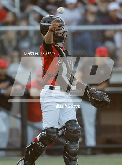 Thumbnail 1 in Dallas Jesuit vs. Coppell (UIL 6A Area Playoff) photogallery.