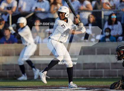 Thumbnail 3 in Dallas Jesuit vs. Coppell (UIL 6A Area Playoff) photogallery.