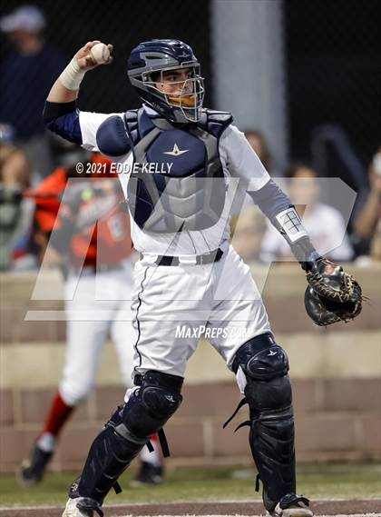 Thumbnail 1 in Dallas Jesuit vs. Coppell (UIL 6A Area Playoff) photogallery.