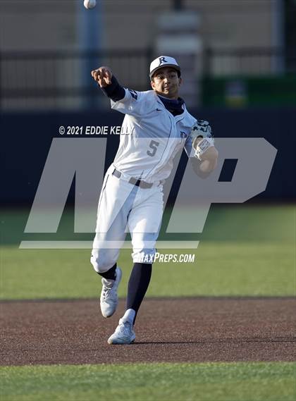 Thumbnail 1 in Dallas Jesuit vs. Coppell (UIL 6A Area Playoff) photogallery.