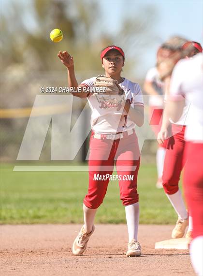 Thumbnail 1 in Tucson High Magnet School @ Eastlake photogallery.