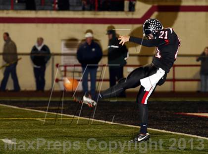 Thumbnail 1 in Jersey Shore vs. Clearfield (PIAA Class AAA 1st Round) photogallery.