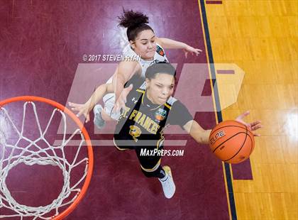 Thumbnail 2 in St. Frances Academy vs. Hamilton Heights (DICK'S National Tournament Semifinal) photogallery.