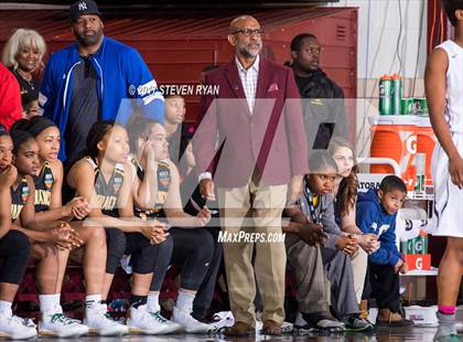 Thumbnail 1 in St. Frances Academy vs. Hamilton Heights (DICK'S National Tournament Semifinal) photogallery.