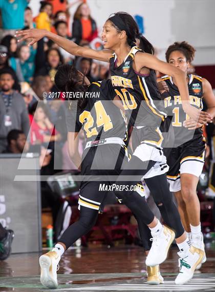 Thumbnail 3 in St. Frances Academy vs. Hamilton Heights (DICK'S National Tournament Semifinal) photogallery.