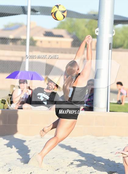 Thumbnail 2 in Estrella Foothills vs. Salpointe Catholic (AIA DII Final) photogallery.