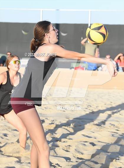 Thumbnail 3 in Estrella Foothills vs. Salpointe Catholic (AIA DII Final) photogallery.