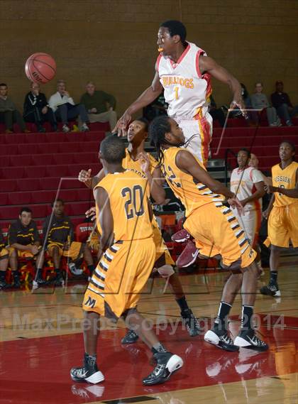 Thumbnail 1 in Mission vs. Encina Prep (Common Good Classic) photogallery.