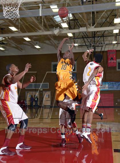 Thumbnail 3 in Mission vs. Encina Prep (Common Good Classic) photogallery.