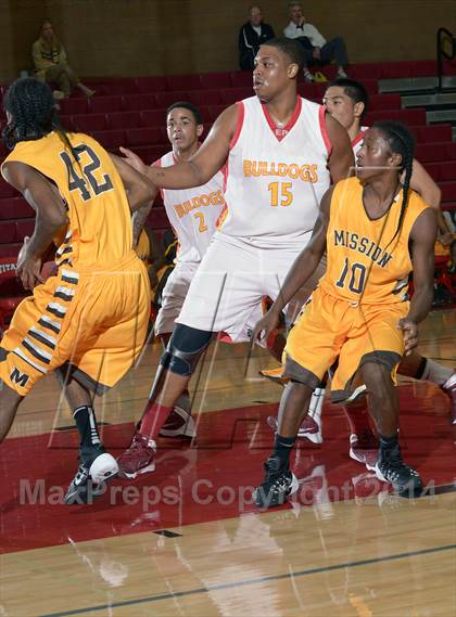 Thumbnail 3 in Mission vs. Encina Prep (Common Good Classic) photogallery.
