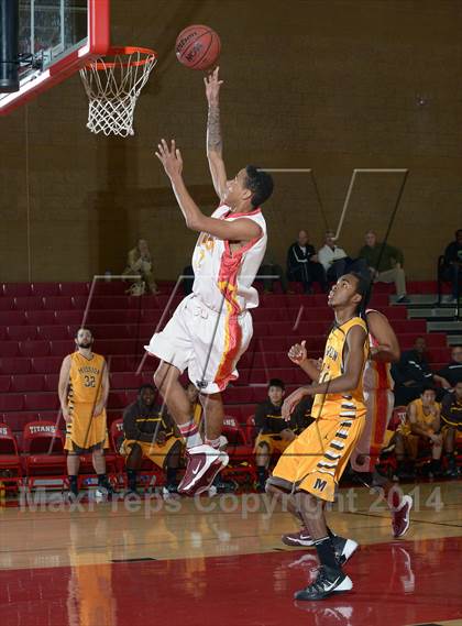 Thumbnail 1 in Mission vs. Encina Prep (Common Good Classic) photogallery.