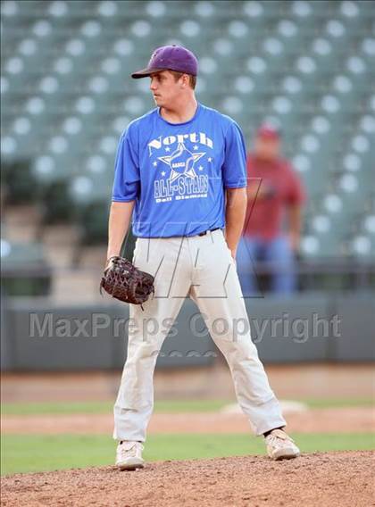 Thumbnail 1 in North vs. South (Austin Area All-Stars) photogallery.