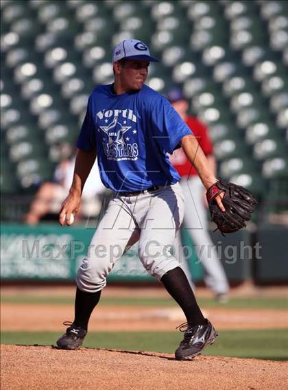 Thumbnail 2 in North vs. South (Austin Area All-Stars) photogallery.