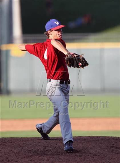 Thumbnail 1 in North vs. South (Austin Area All-Stars) photogallery.