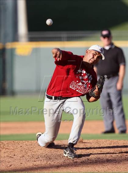 Thumbnail 1 in North vs. South (Austin Area All-Stars) photogallery.