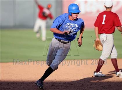 Thumbnail 1 in North vs. South (Austin Area All-Stars) photogallery.