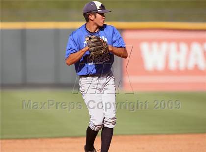 Thumbnail 1 in North vs. South (Austin Area All-Stars) photogallery.