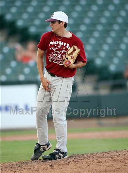 Thumbnail 1 in North vs. South (Austin Area All-Stars) photogallery.