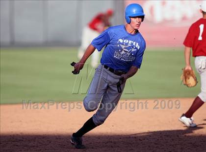 Thumbnail 2 in North vs. South (Austin Area All-Stars) photogallery.