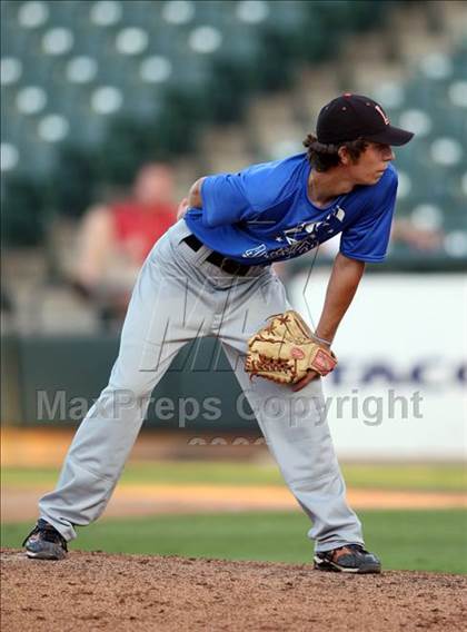 Thumbnail 2 in North vs. South (Austin Area All-Stars) photogallery.