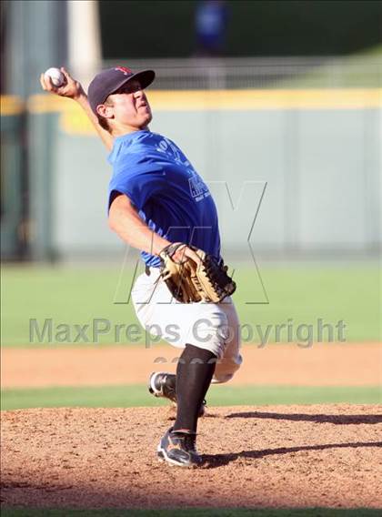 Thumbnail 2 in North vs. South (Austin Area All-Stars) photogallery.