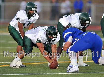 Thumbnail 1 in Gardena @ Charter Oak photogallery.