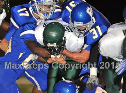 Thumbnail 1 in Gardena @ Charter Oak photogallery.